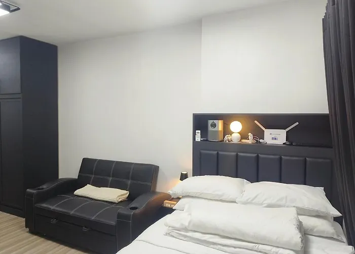 New Minimalist At It Park Avida Riala アパート *