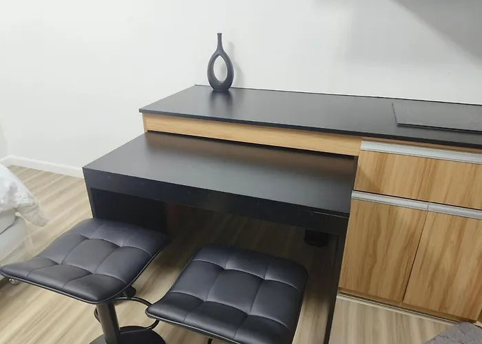 New Minimalist At It Park Avida Riala * セブ市